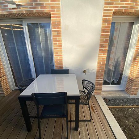Charmant Appartement Neuf Et Confortable Classe 4 Etoiles بيسكاروس المظهر الخارجي الصورة