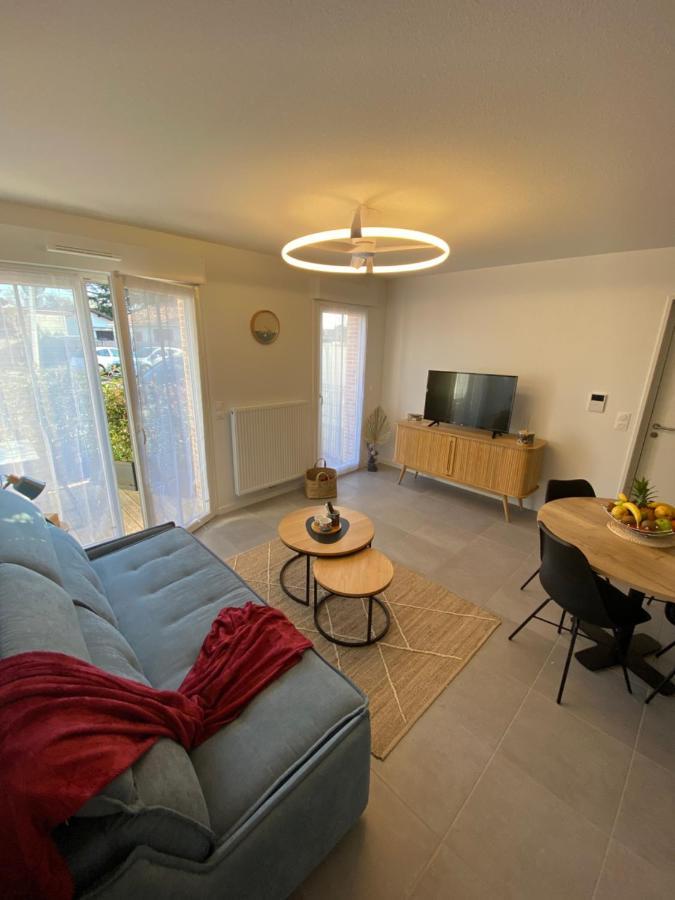 Charmant Appartement Neuf Et Confortable Classe 4 Etoiles بيسكاروس المظهر الخارجي الصورة