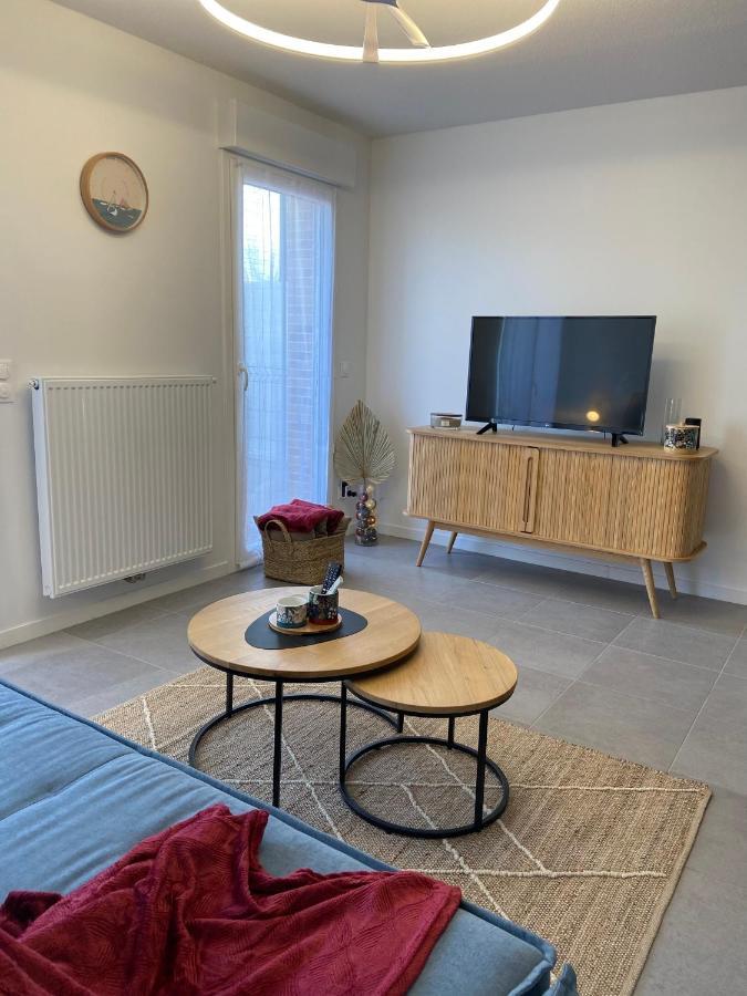 Charmant Appartement Neuf Et Confortable Classe 4 Etoiles بيسكاروس المظهر الخارجي الصورة