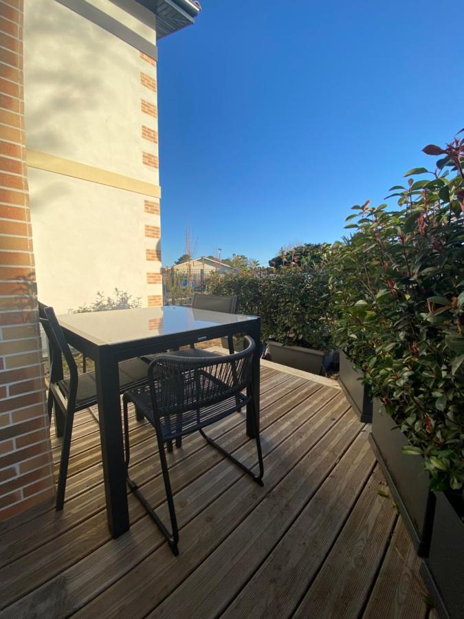 Charmant Appartement Neuf Et Confortable Classe 4 Etoiles بيسكاروس المظهر الخارجي الصورة
